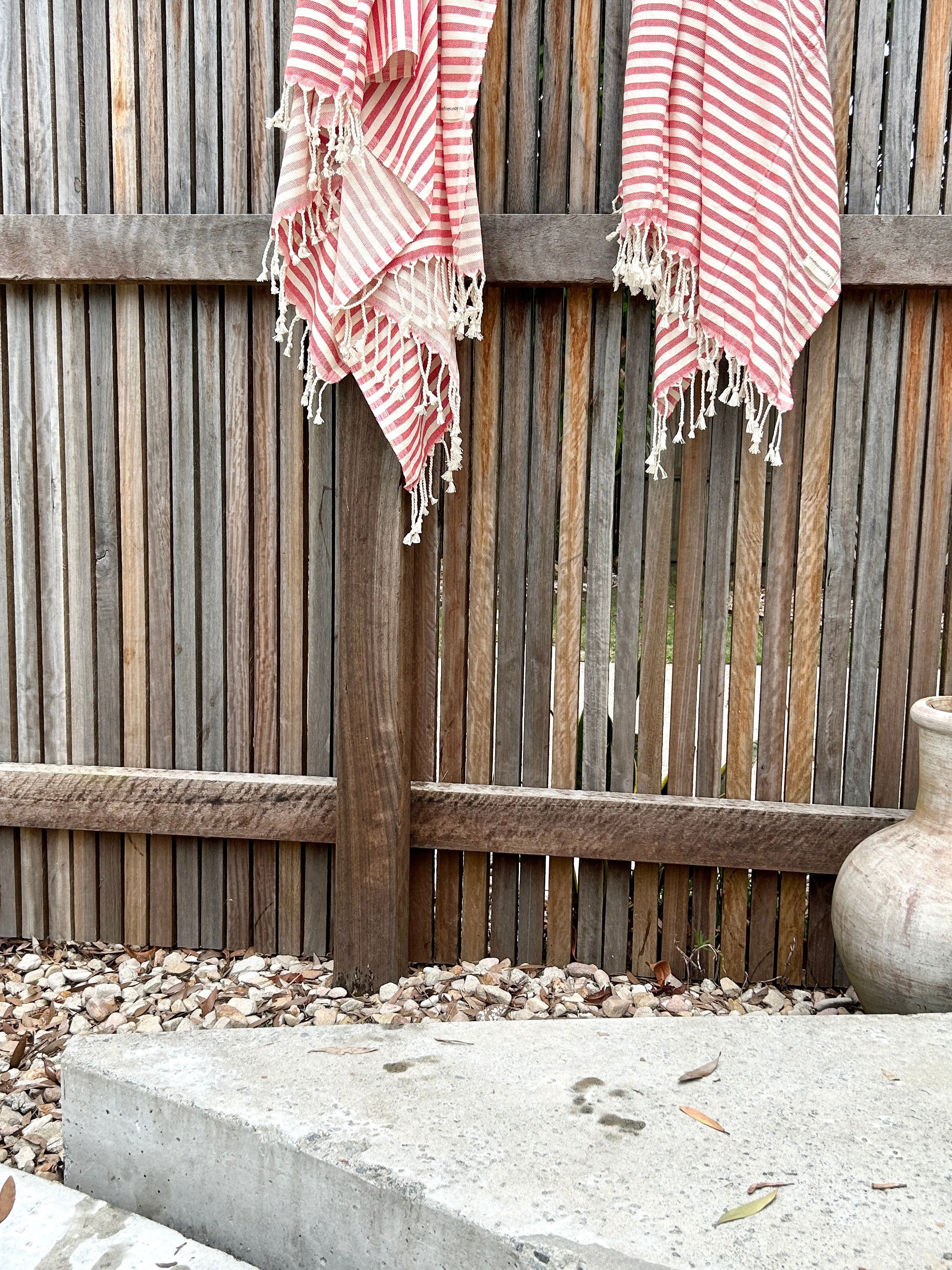 California Turkish towel - RED STRIPE-onefinesunday co